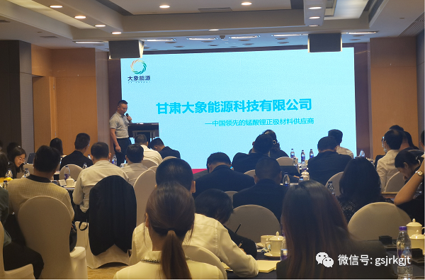 87922DF548FC5C24F525C32411D_D0E76E7A_637F9