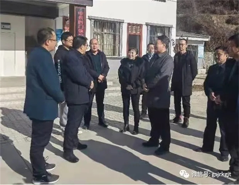 92E5AC0C1A8B5B8BF098B4026EE_CDB348E9_2B392