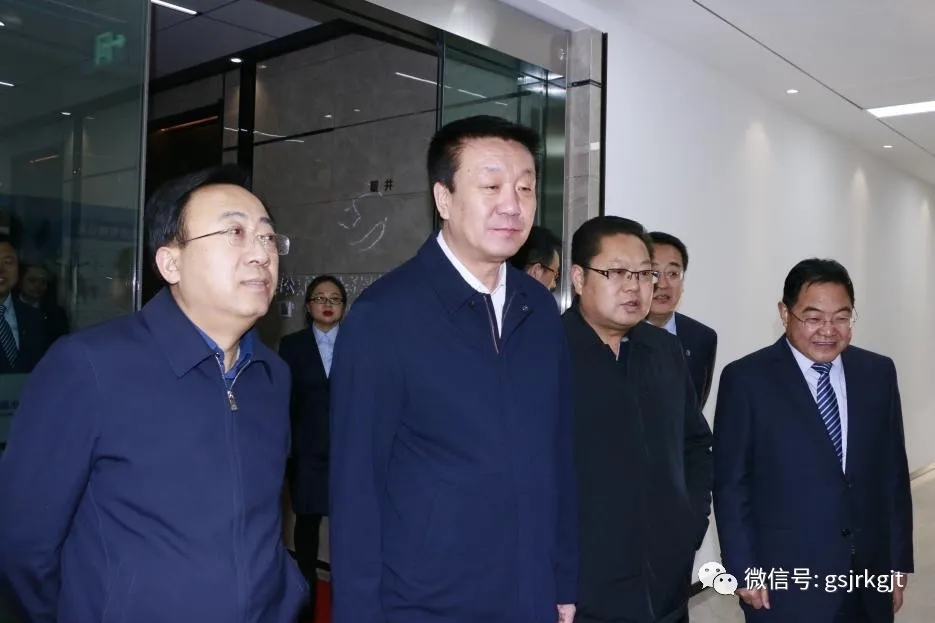 2F97C499C14A76E32FC654B540B_8DB147A0_34DA0