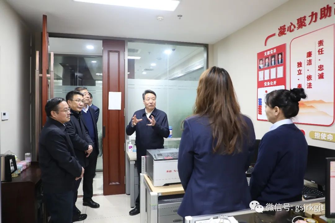 E18818F20F466D9E2AC72567F2C_0B3ACF63_1705D