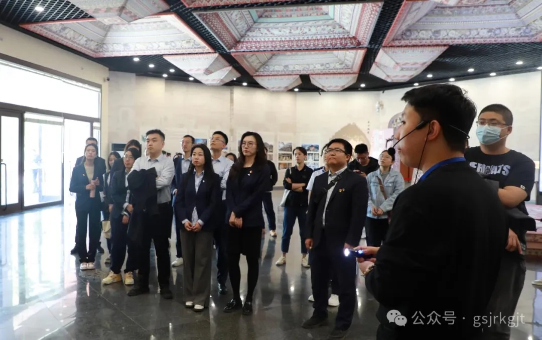 917042AED6FC5962DD320C1F91A_F07F851B_60908