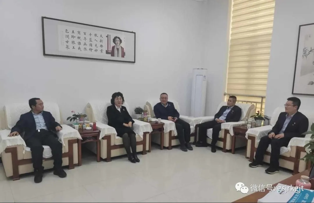 BCB29CCA465784AA5E63B92AEAD_C29537BE_3E384