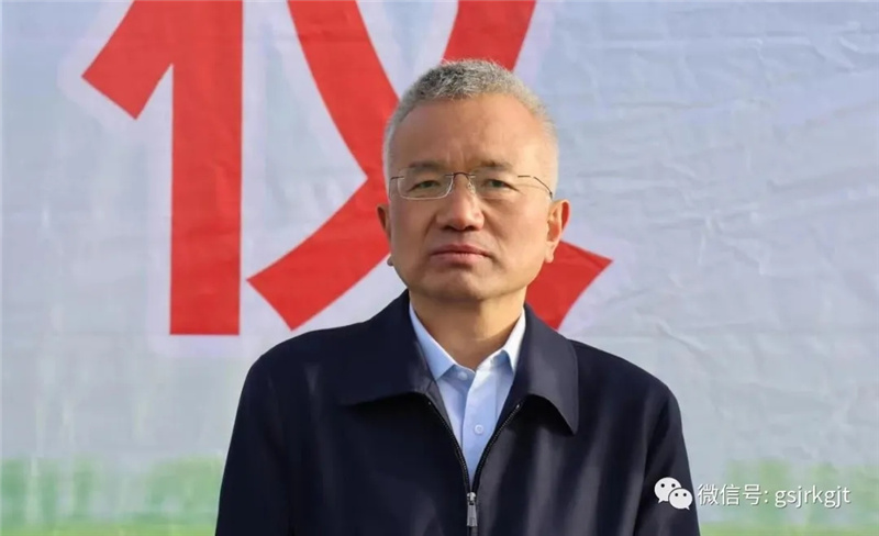 AA1463E257B4DA261A436BFD04D_DCEC2136_175C4