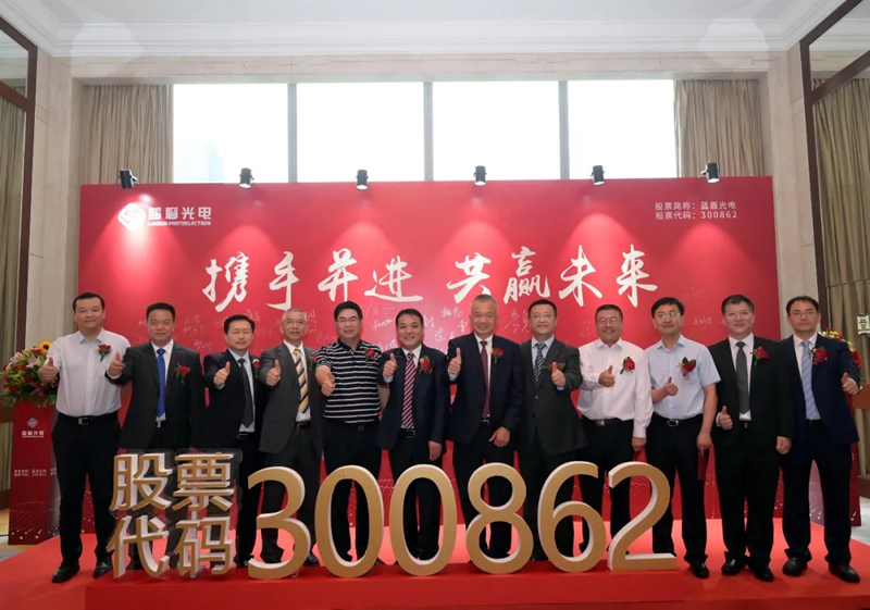 D61127ADDFAFCA0740E826A2DA5_50DB9C57_40EE9