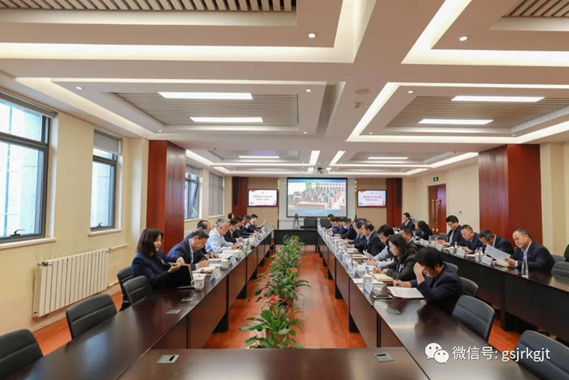 029668743BB2BF2C0D762D8A65E_1898B290_15835