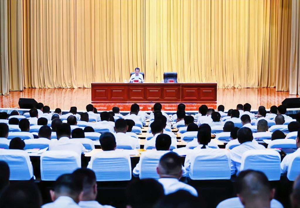 FA44280B334656D9EEF82F77BF2_EFF3153E_1D37F