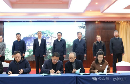 1D4124A08B4AFD4B3BAA0EB3FF2_A6700501_1388A