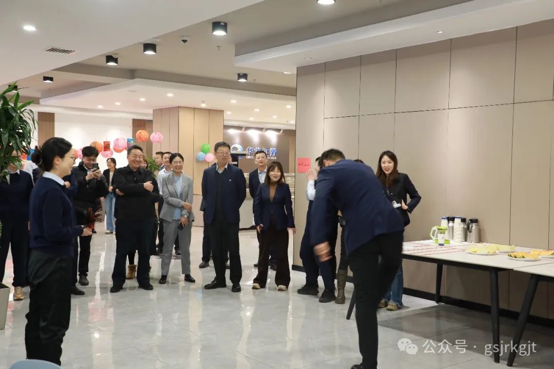 27C2899BF1B702D8DB144508EB6_2E9F5F60_15632