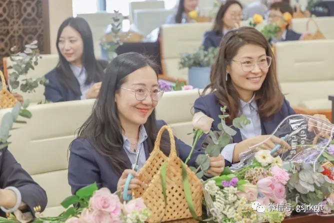 2CCEFC96DD2C70E609E783CFF53_A99AD19D_331F8