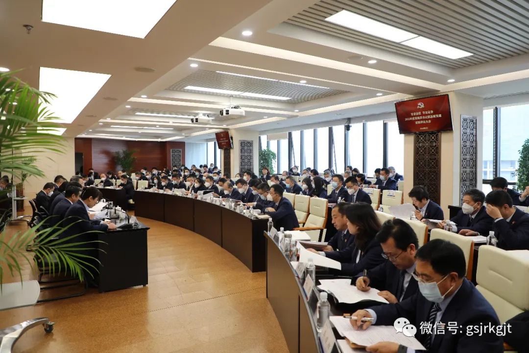 22A140B6075179CAAE08200DD85_54E5F01B_2184C