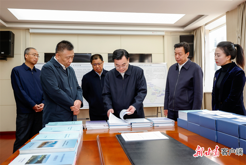 3AF02B4C214C45332E48BA7FB70_294E86FE_7A4F7