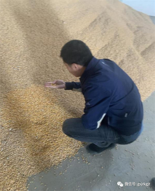 CC03895B9542C44FE569C5FCF60_EB116EB0_12024