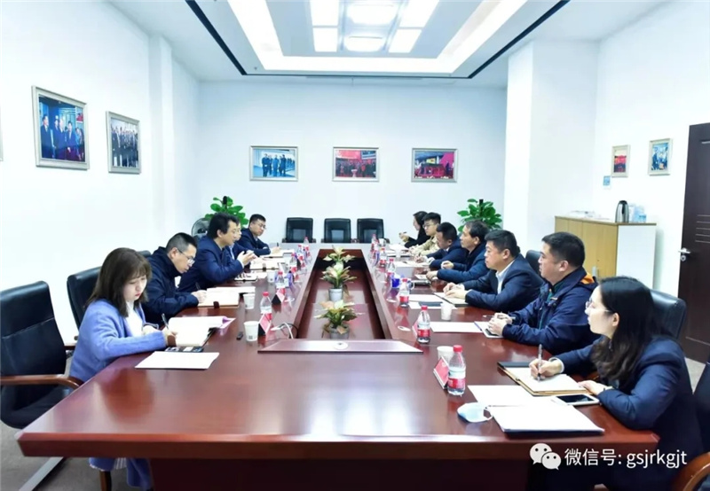 63B021467AF2849FFEBA1E3303F_286C71AB_27B98