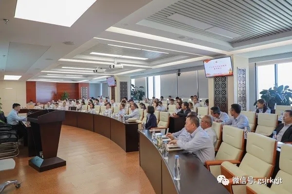 F9E769F23A0E9428B70C25376CB_2D804594_29DF4