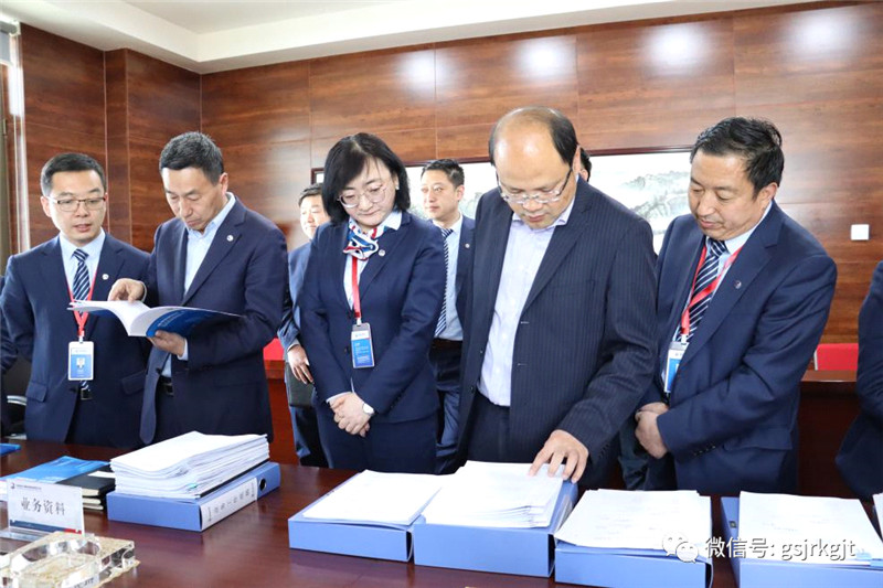 C34FF0822506A53F302D505B3C9_A706864E_21A30