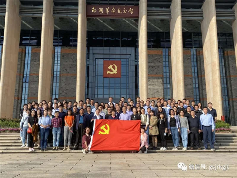 D08EAC913574CAE32F22CAEC6C2_9CF2619B_141D8