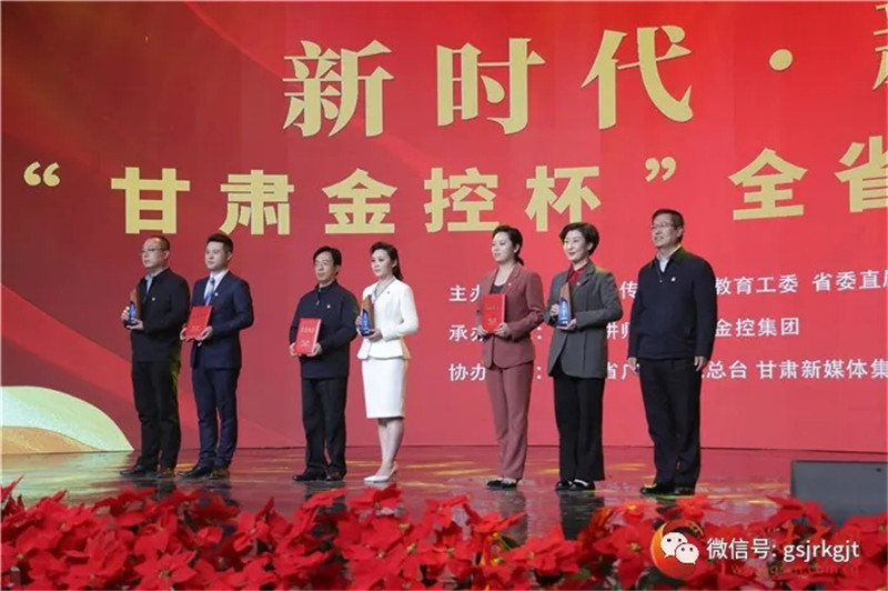 7A41FF19CD31EF42E52D8ED4982_122CB1B4_1D814